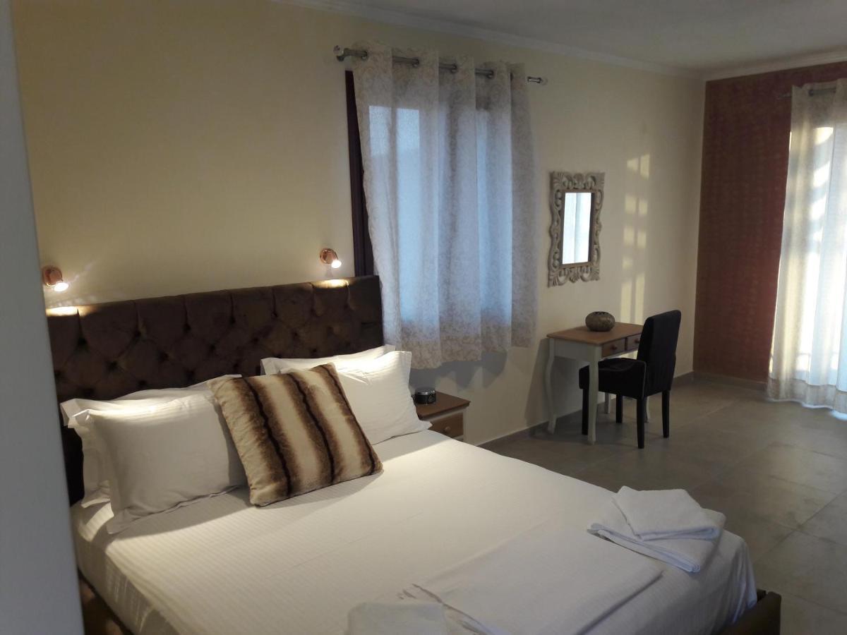 Hotel Castro Elafonisos Extérieur photo