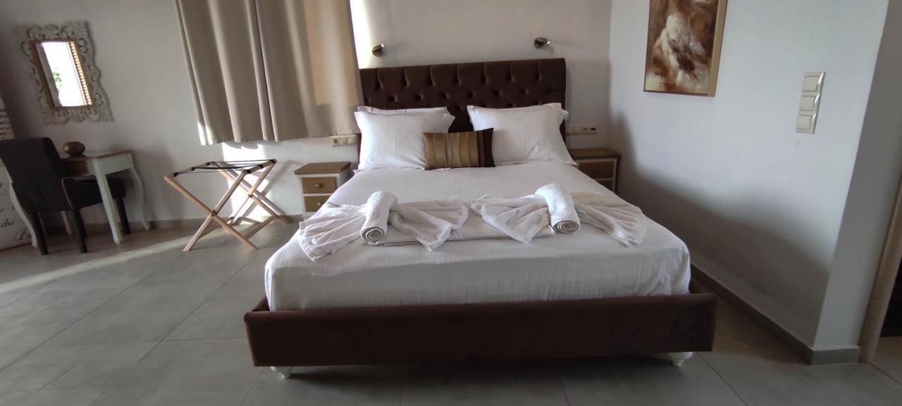 Hotel Castro Elafonisos Extérieur photo